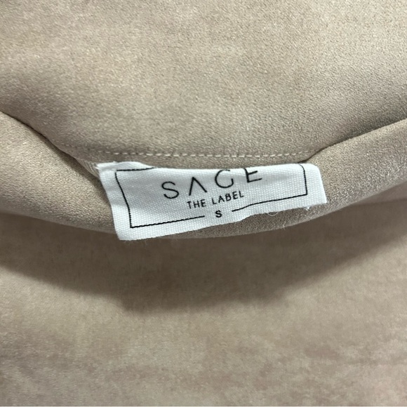 SAGE The Label Beige Faux Suede Front Pocket Mini Skirt Small SAMPLE PIECE - Picture 3 of 6